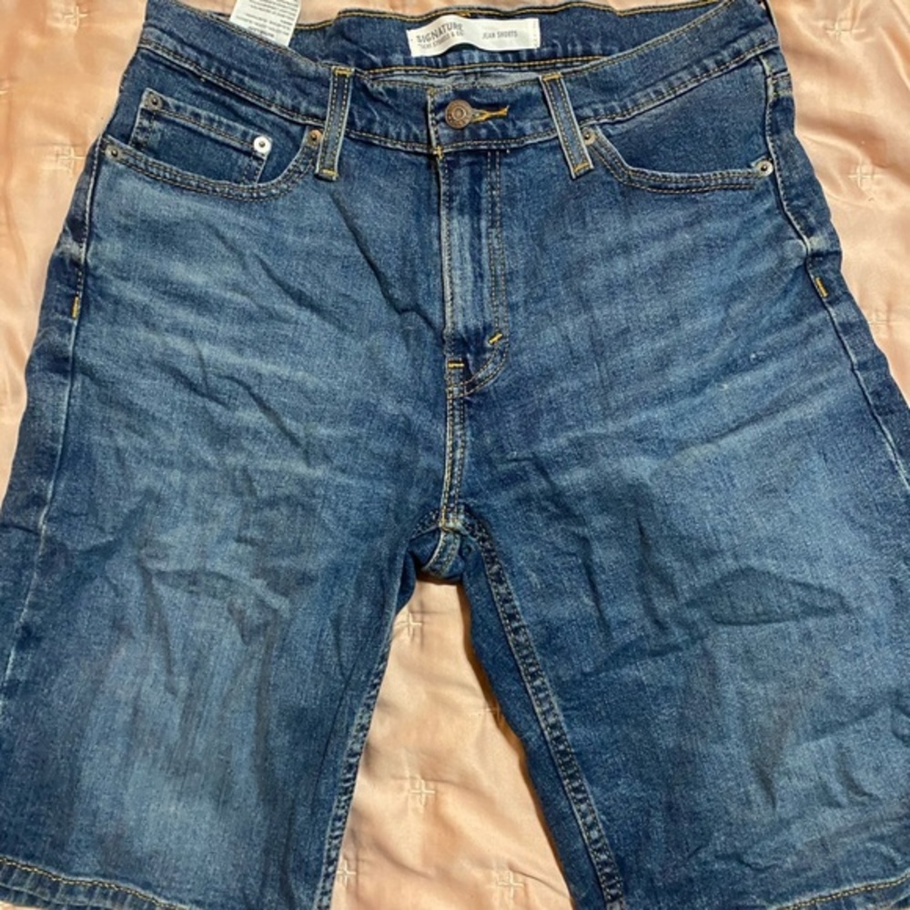 Levi Strauss & Co men’s used jeans shorts w30